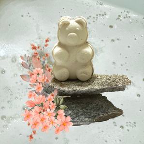 Activated Charcoal and Aloe Vera Teddy Bear Bath Bomb